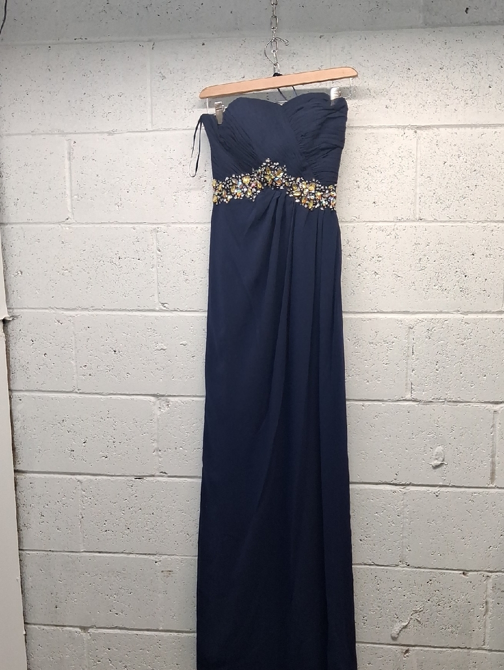 NWT Womens Strapless Navy Evening Gown with Beaded Waist & Scarf